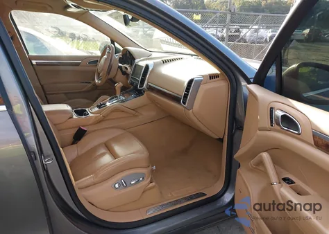 2011 Porsche Cayenne S z USA, uszkodzony, nr VIN WP1AB2A25BLA44568